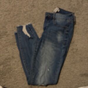 Refuge Distressed Blue Skinny Jeans